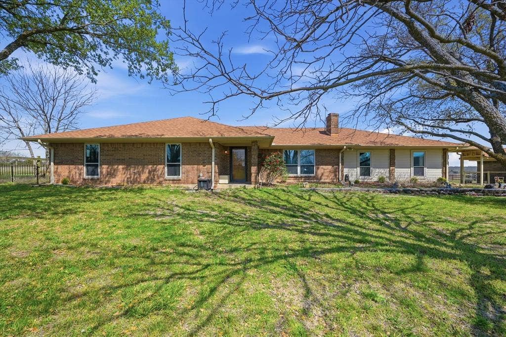 12099 County Rd 1028, Blue Ridge, TX 75424