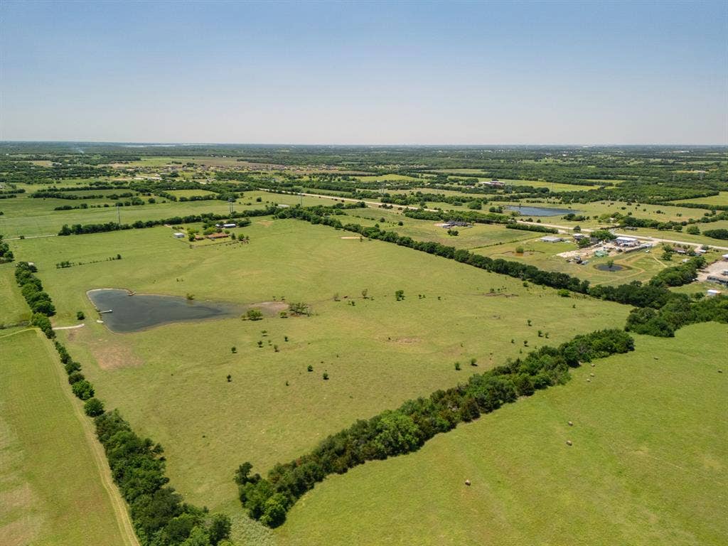 12099 County Rd 1028, Blue Ridge, TX 75424
