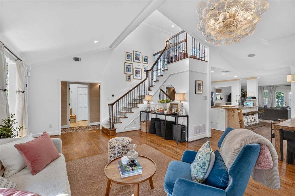 4639 Elsby Avenue, Dallas, TX 75209 4639 Elsby Avenue, Dallas, TX 75209