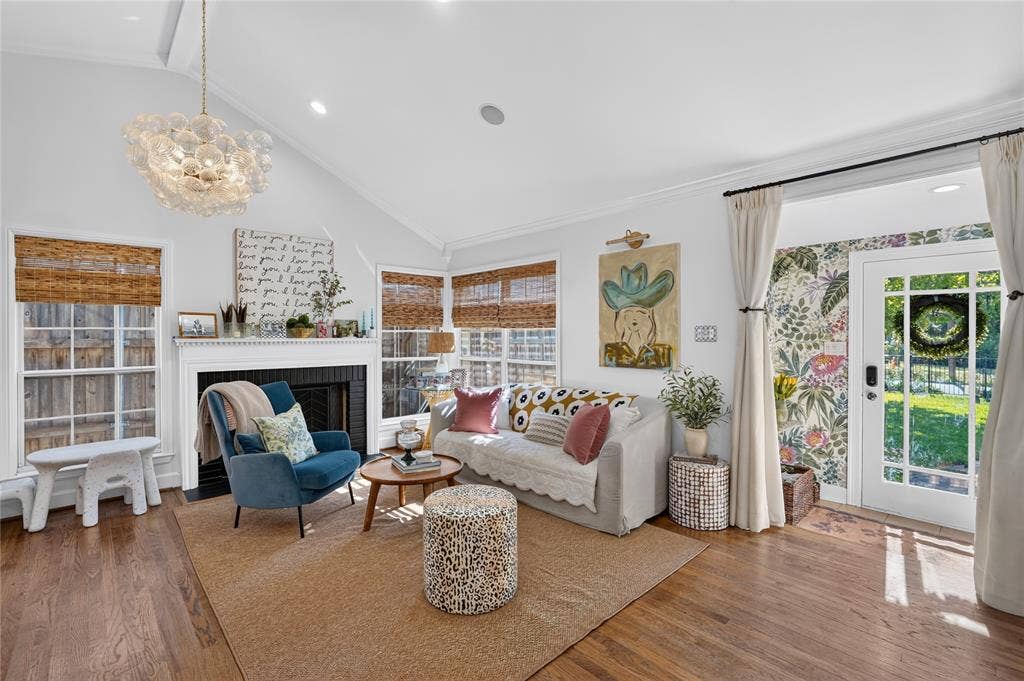 4639 Elsby Avenue, Dallas, TX 75209 4639 Elsby Avenue, Dallas, TX 75209