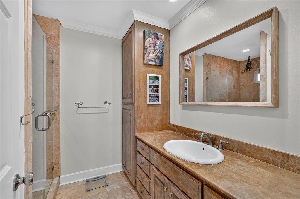 4639 Elsby Avenue, Dallas, TX 75209 4639 Elsby Avenue, Dallas, TX 75209