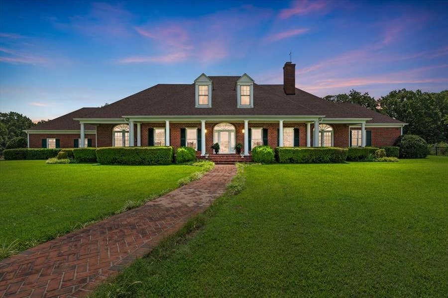 Property photo for 502 County Road 42520, Paris, TX