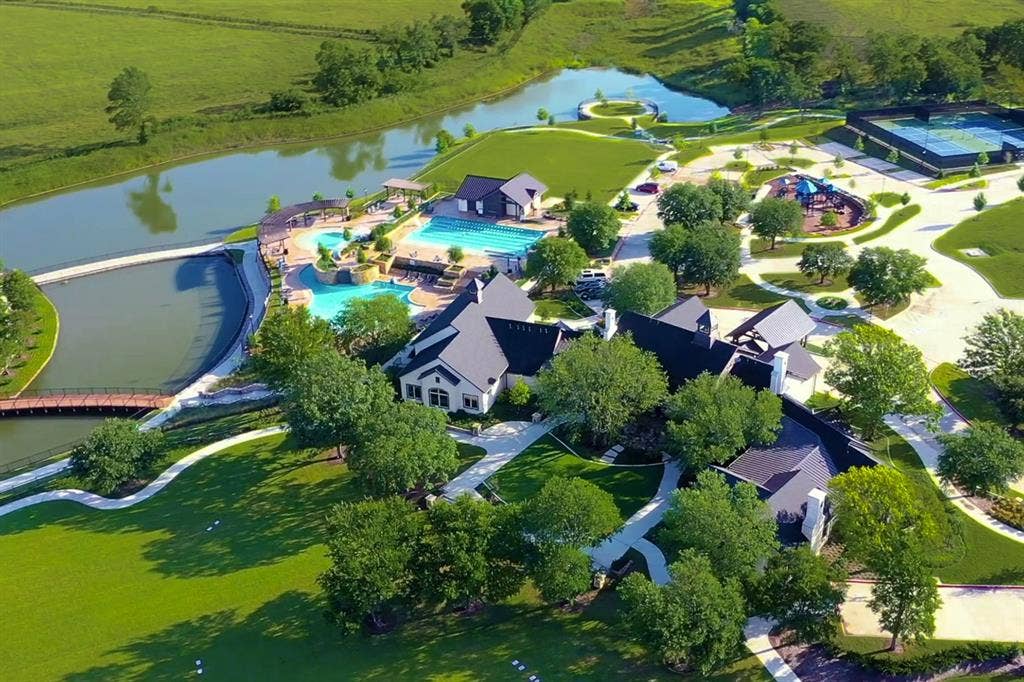 3017 Ferdinand Alley, Celina, TX 75009 2682-roseland-parkway-mckinney-tx-High-Res-6.jpg