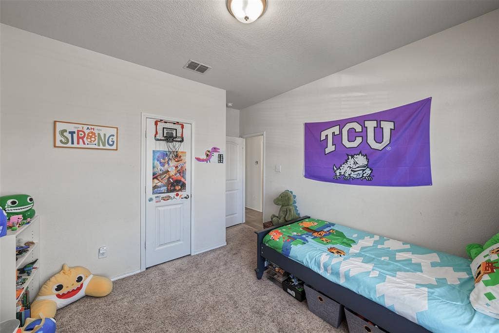 5833 Dew Plant Way, Fort Worth, TX 76123