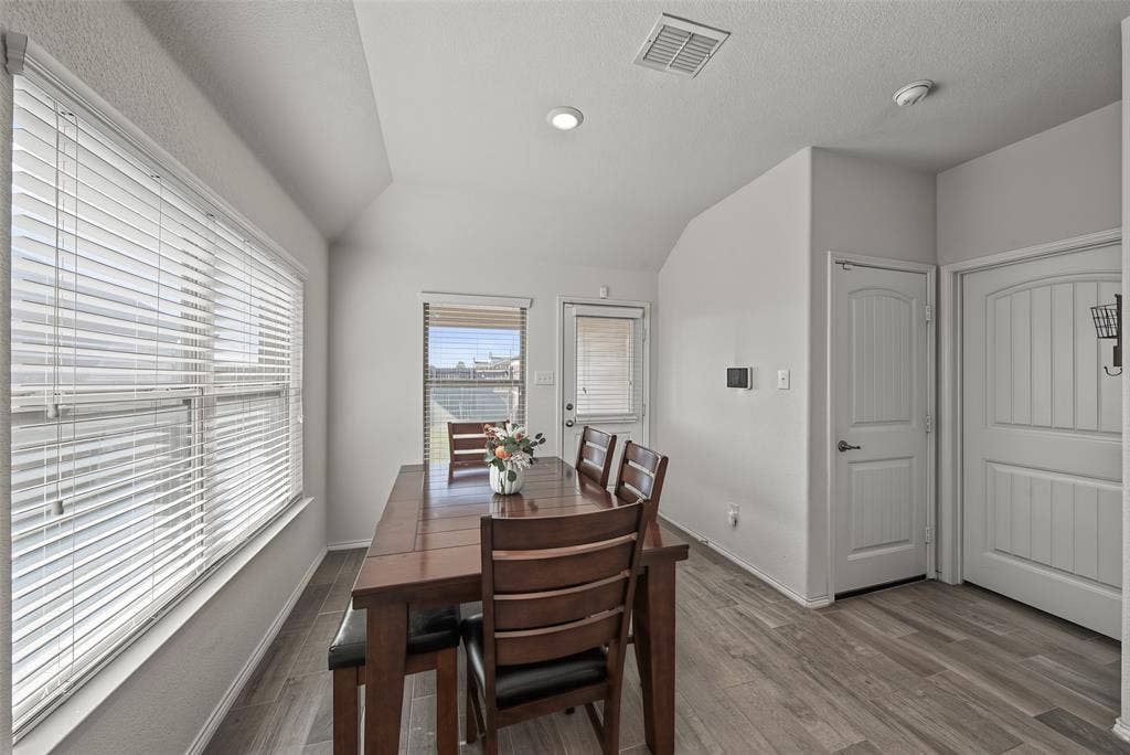 5833 Dew Plant Way, Fort Worth, TX 76123