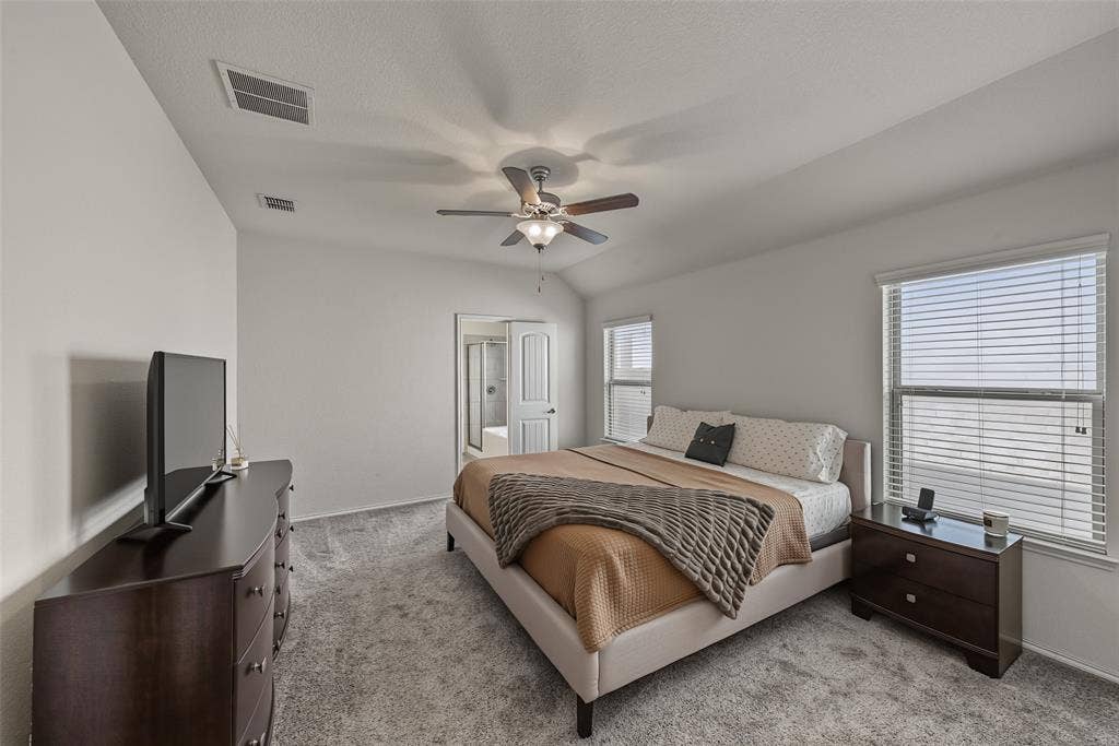 5833 Dew Plant Way, Fort Worth, TX 76123