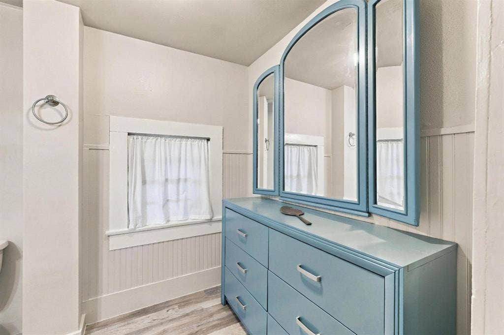 806 W Gandy Street, Denison, TX 75020