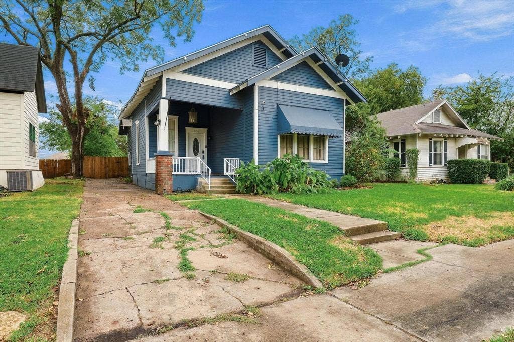 806 W Gandy Street, Denison, TX 75020