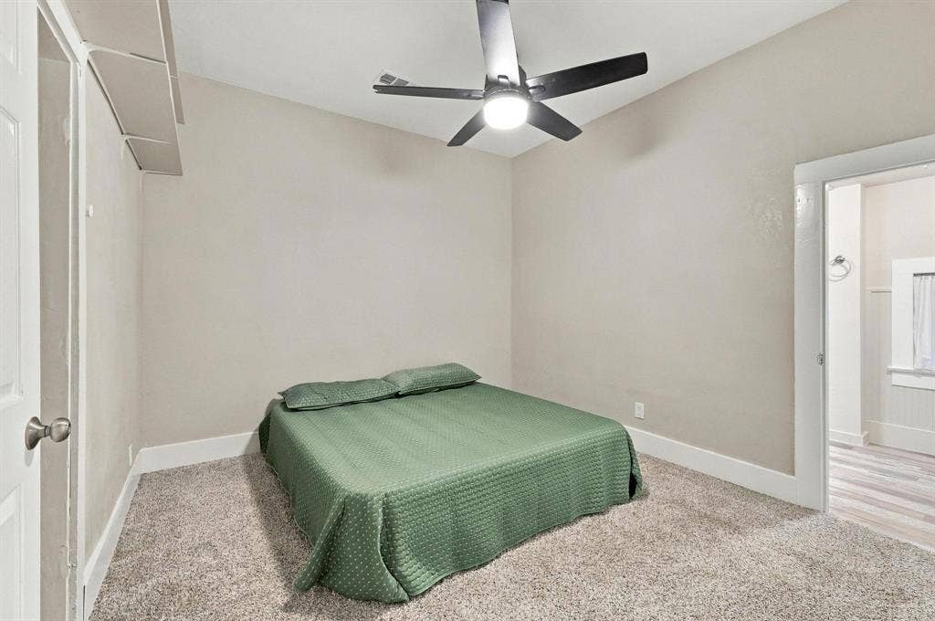 806 W Gandy Street, Denison, TX 75020