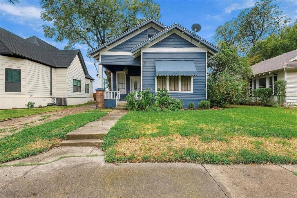 806 W Gandy Street, Denison, TX 75020