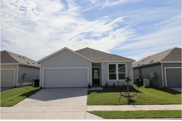 Property photo for 640 Waymaker Way, Princeton, TX