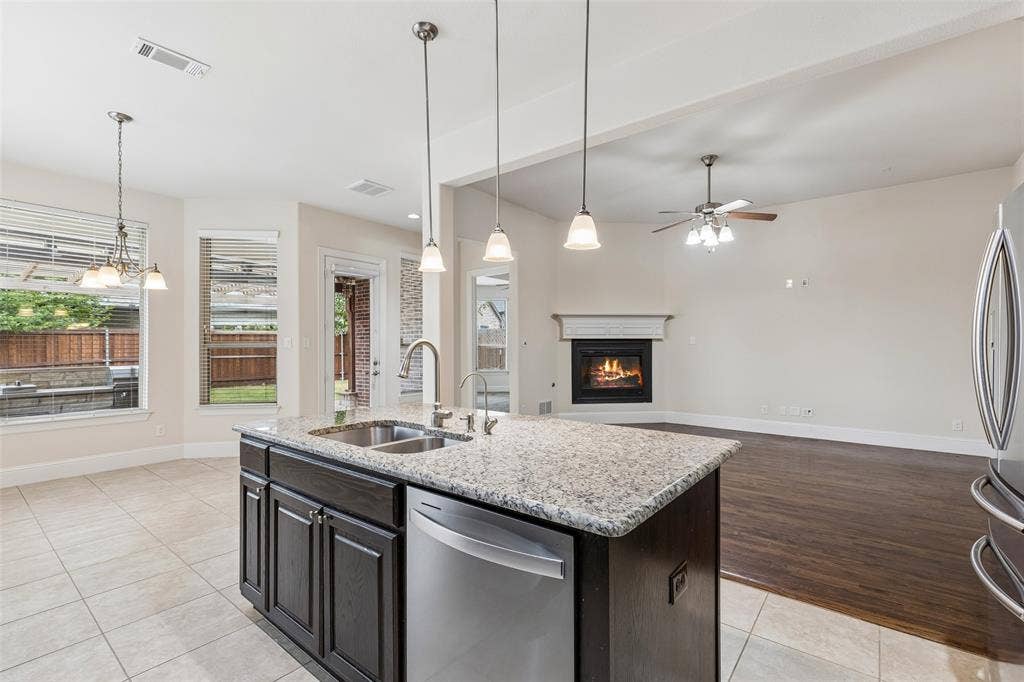 2707 Point Vista Drive, Lewisville, TX 75067 2707 Point Vista Drive, Lewisville, TX 75067
