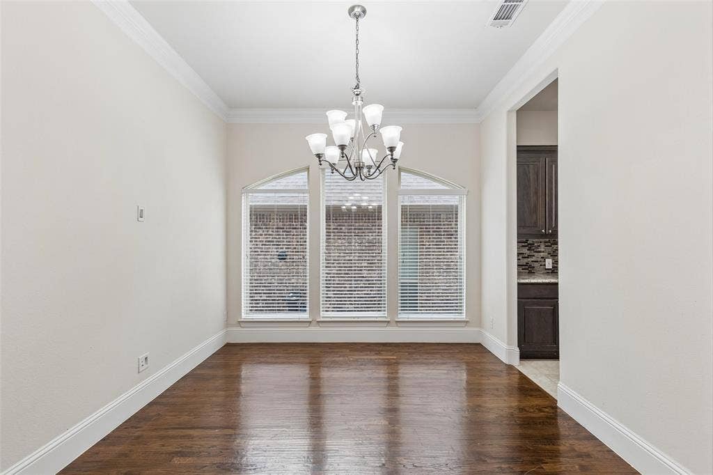 2707 Point Vista Drive, Lewisville, TX 75067 2707 Point Vista Drive, Lewisville, TX 75067