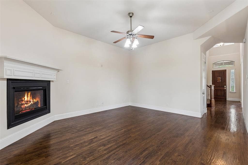 2707 Point Vista Drive, Lewisville, TX 75067 2707 Point Vista Drive, Lewisville, TX 75067