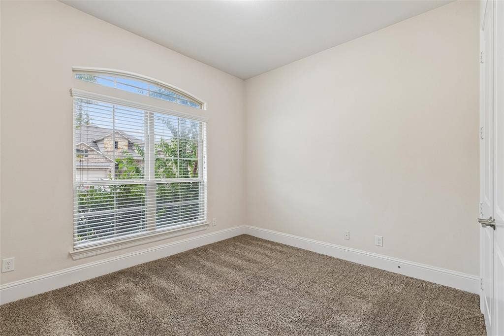 2707 Point Vista Drive, Lewisville, TX 75067 2707 Point Vista Drive, Lewisville, TX 75067