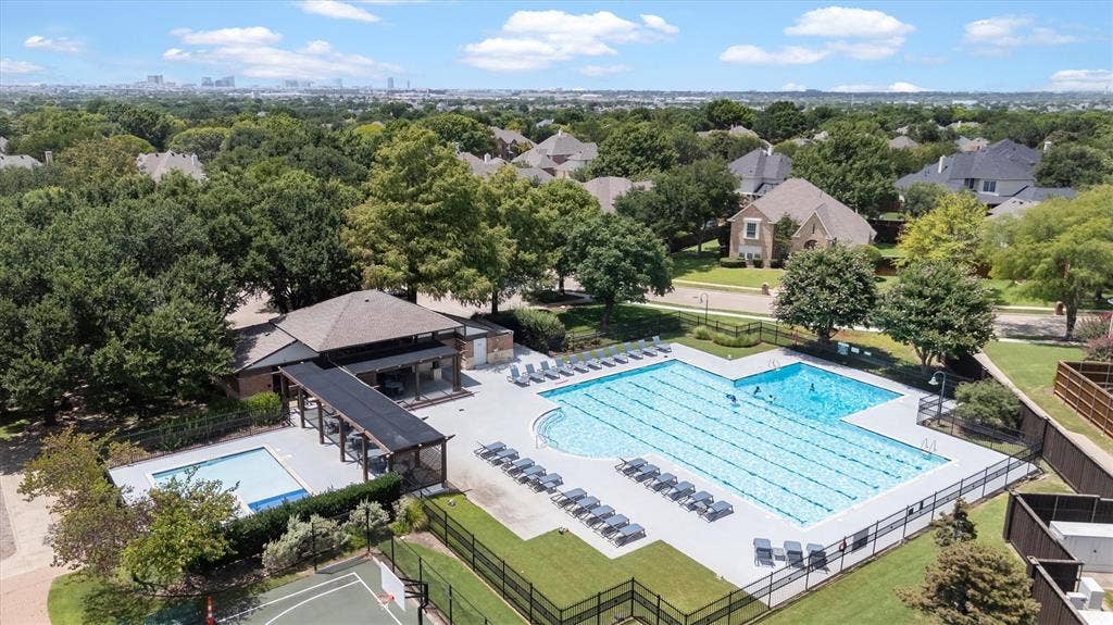 8005 Strecker Lane, Plano, TX 75025 8005 Strecker Lane, Plano, TX 75025