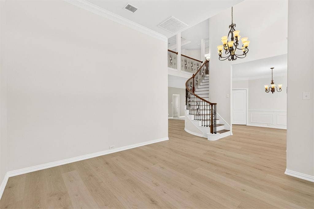 8005 Strecker Lane, Plano, TX 75025 8005 Strecker Lane, Plano, TX 75025