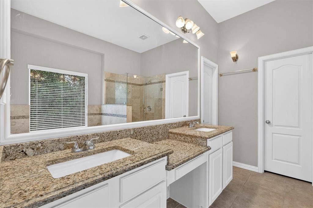 8005 Strecker Lane, Plano, TX 75025 8005 Strecker Lane, Plano, TX 75025
