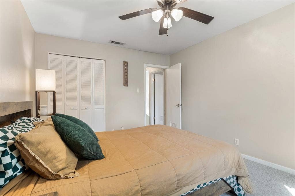 271 Lakewood Lane, Pottsboro, TX 75076