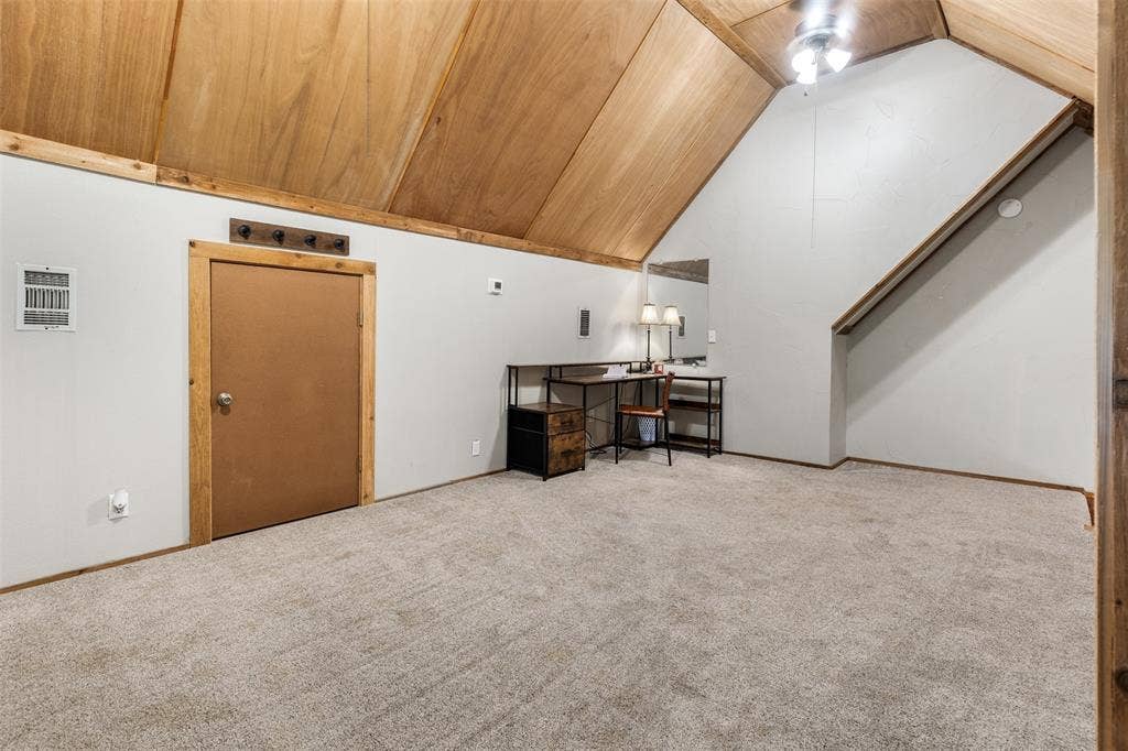 271 Lakewood Lane, Pottsboro, TX 75076