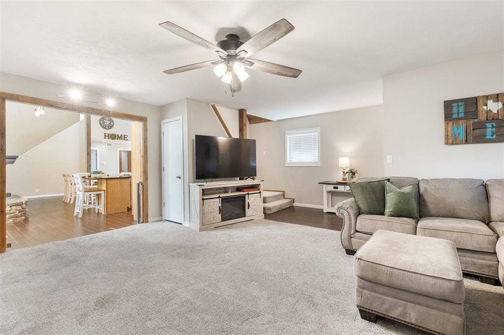 271 Lakewood Lane, Pottsboro, TX 75076