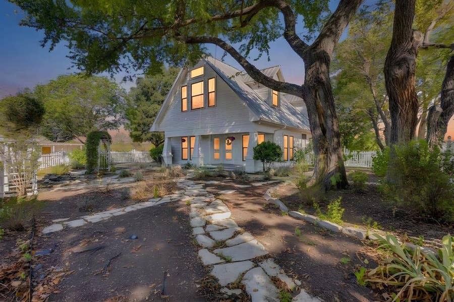 Property photo for 1590 Airport Road, Aledo, TX