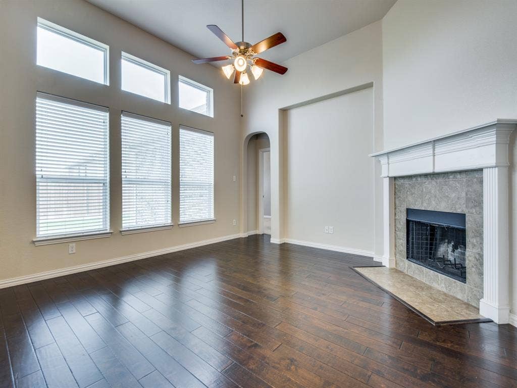 2405 Playa Del Mar Drive, Little Elm, TX 75068