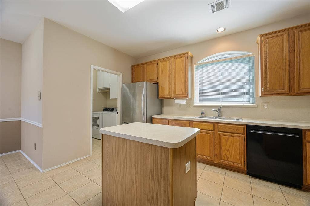 8024 Alderwood Place, Plano, TX 75025