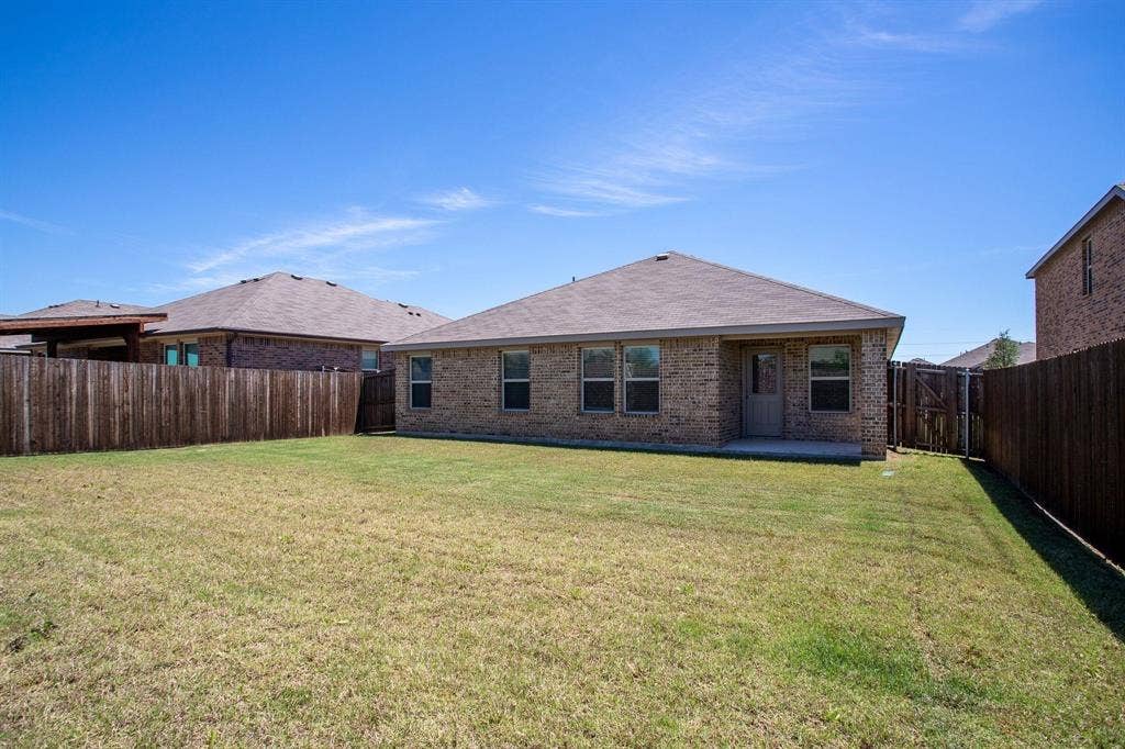 1063 Decker Drive, Fate, TX 75189 1063 Decker Drive, Fate, TX 75189