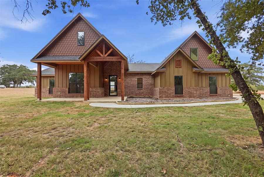 Property photo for 3031 Powell Cemetery Road, Tolar, TX