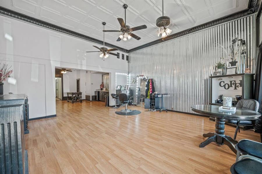 Property photo for 140 S Texas Street, De Leon, TX