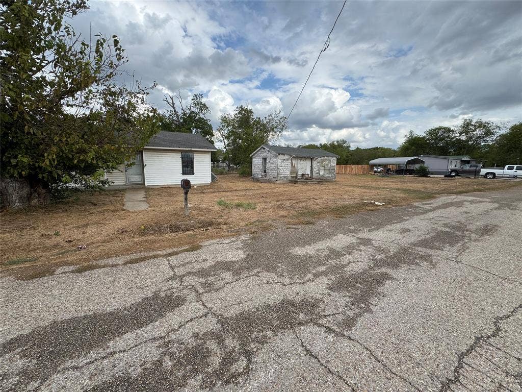 415 E 20th Street, Waco, TX 76705 Additional content