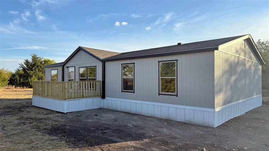 Property photo for 144 Wheelis Loop, Decatur, TX