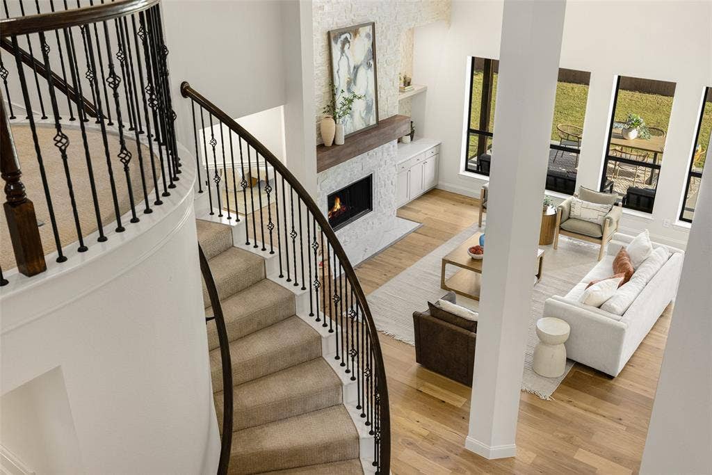 15653 Crown Cove Lane, Frisco, TX 75035 15653 Crown Cove Lane, Frisco, TX 75035