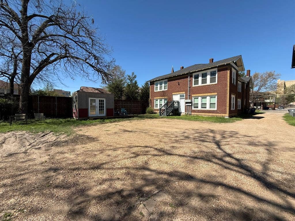 4114 Junius Street, #B, Dallas, TX 75246 4114 Junius Street, #B, Dallas, TX 75246