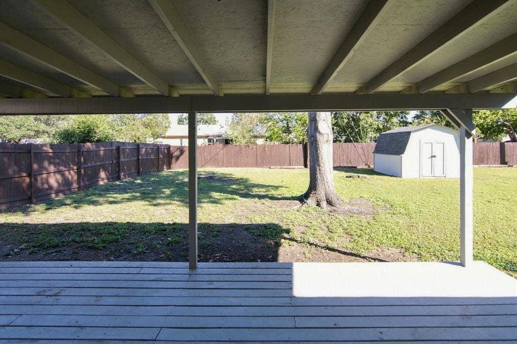 7025 Lincolnshire Lane, North Richland Hills, TX 76182 7025 Lincolnshire Lane, North Richland Hills, TX 76182