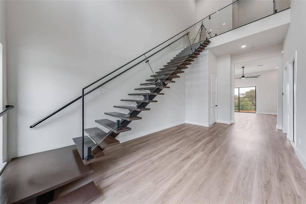 4581 N Shore Drive, The Colony, TX 75056