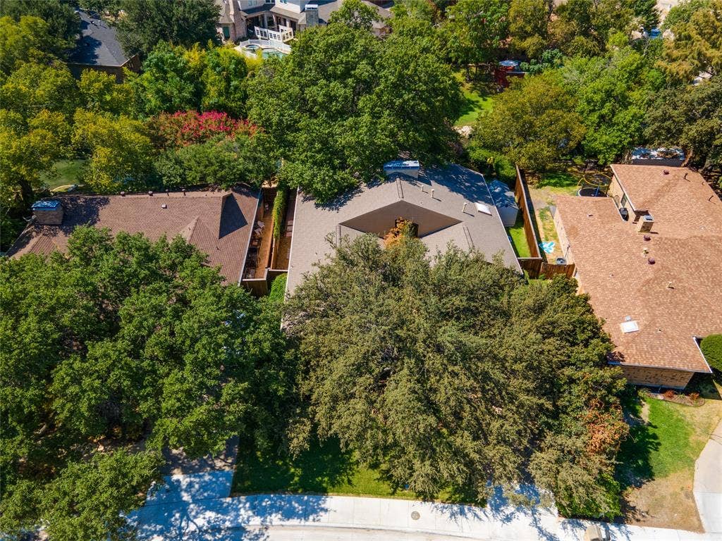 17411 Oakington Court, Dallas, TX 75252 Aerial view from the street/front sidewalk.
