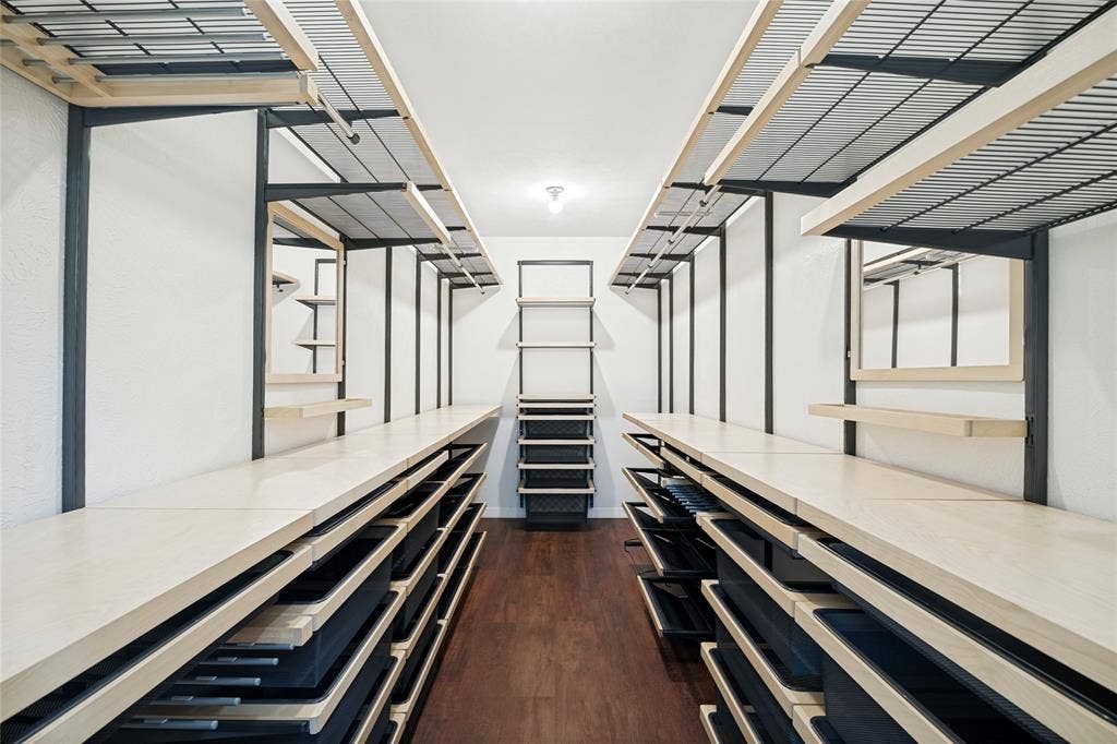 17411 Oakington Court, Dallas, TX 75252 Incredibly designed and organized Primary Closet!