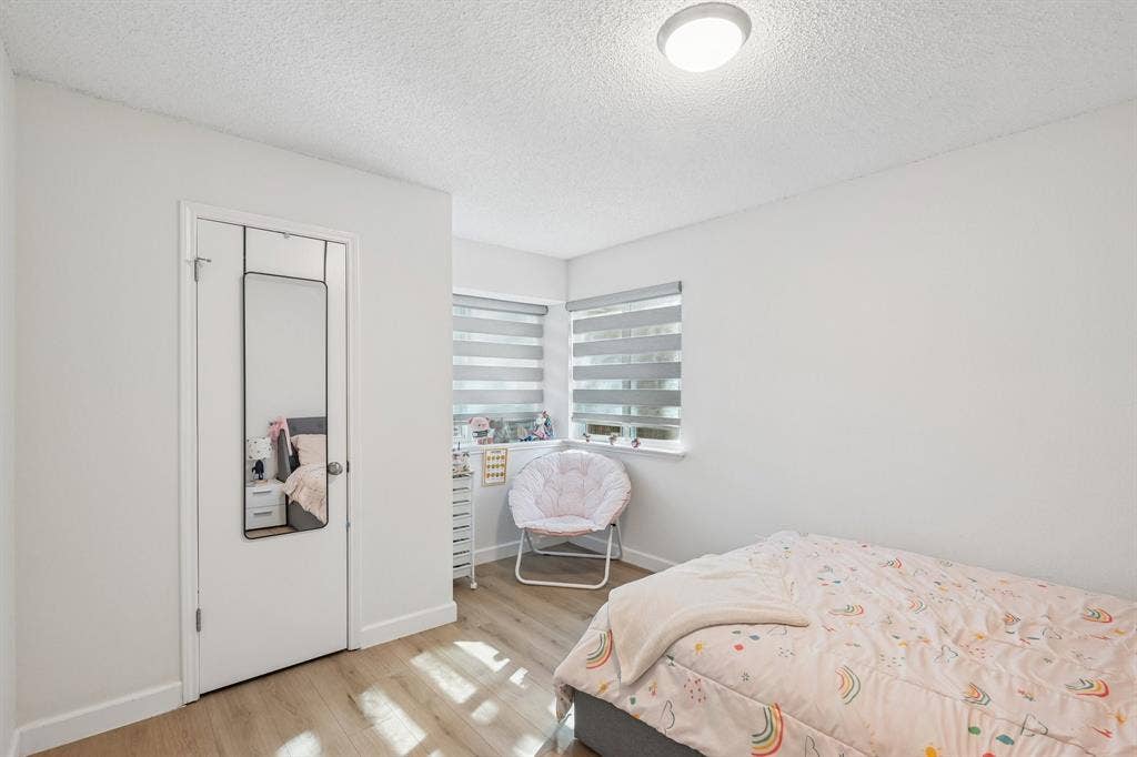 322 Valley Spring Drive, Arlington, TX 76018 Bedroom 2