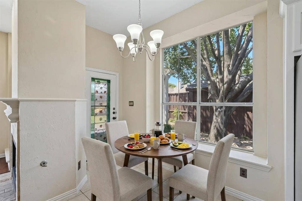 525 Blackfield Drive, Coppell, TX 75019 525 Blackfield Drive, Coppell, TX 75019