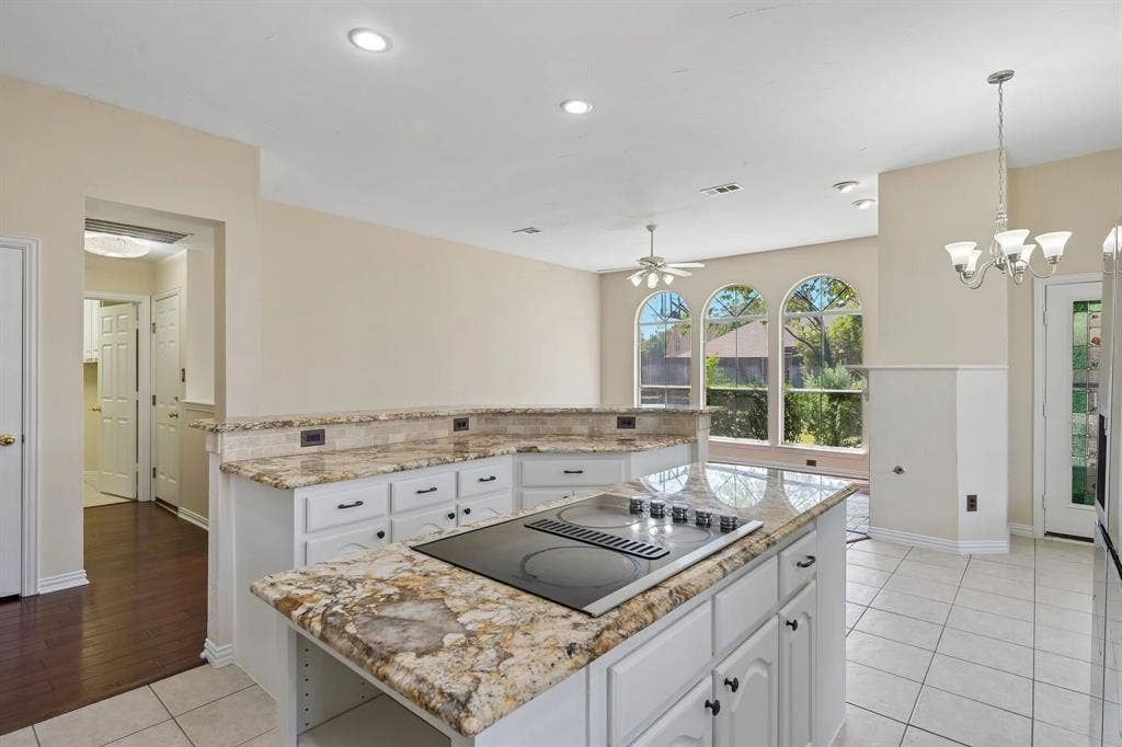 525 Blackfield Drive, Coppell, TX 75019 525 Blackfield Drive, Coppell, TX 75019