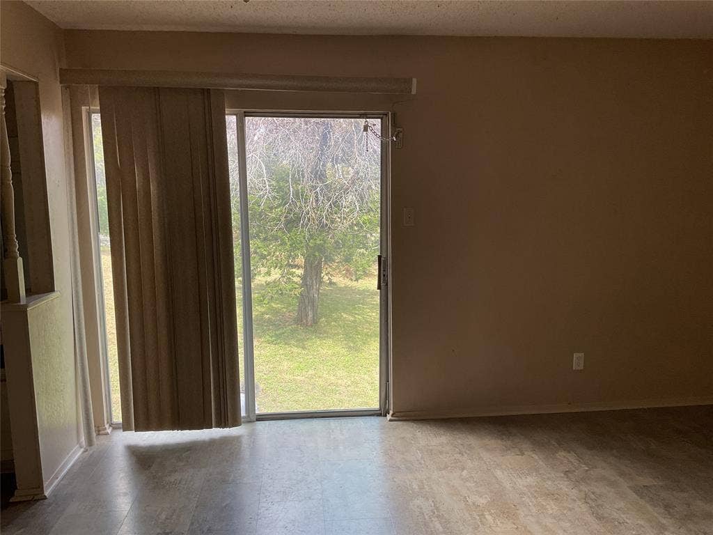 9555 Brookhollow Drive, Woodway, TX 76712 9555 Brookhollow Drive, Woodway, TX 76712