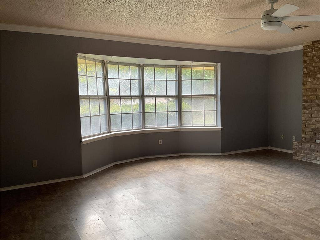 9555 Brookhollow Drive, Woodway, TX 76712 9555 Brookhollow Drive, Woodway, TX 76712