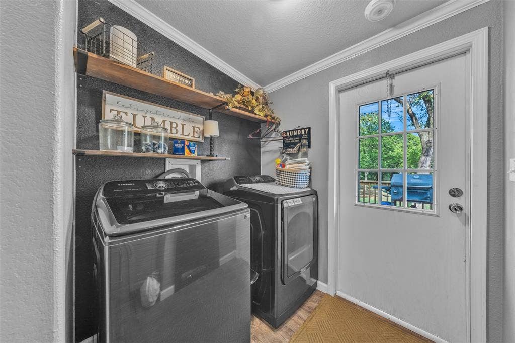 2421 N County Road 810, Alvarado, TX 76009