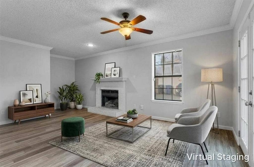 5326 Columbia Avenue, Dallas, TX 75214 Virtually-staged living room