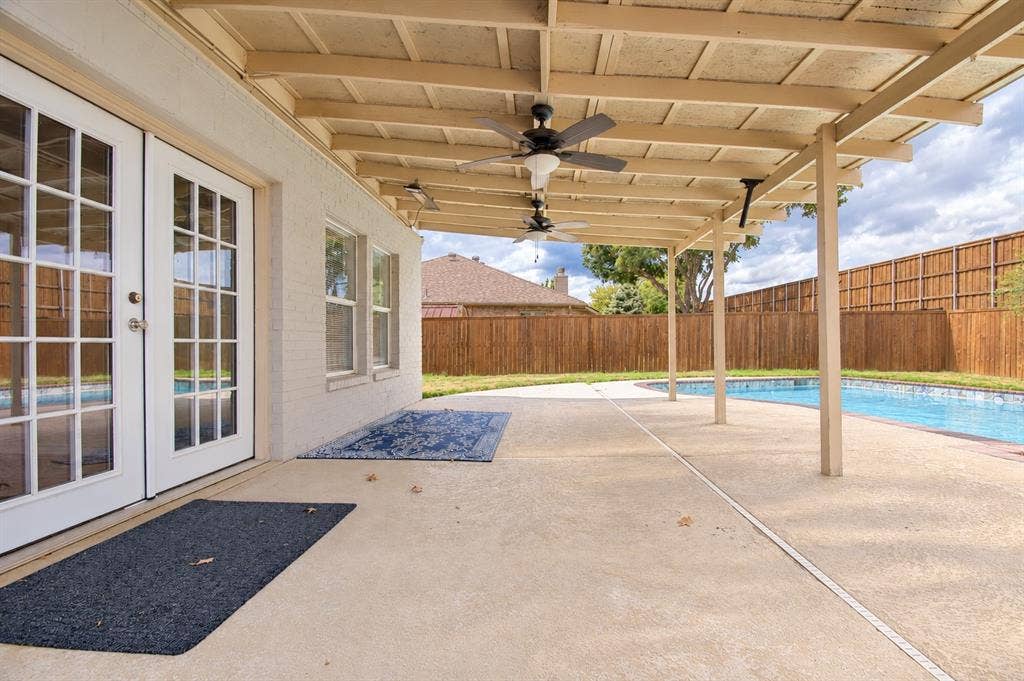 2813 Custer Drive, Corinth, TX 76210
