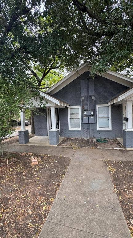Property photo for 700 Cumberland Street, Dallas, TX