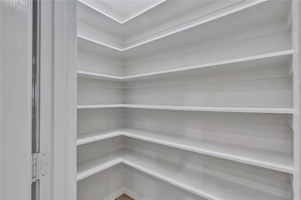 Huge Pantry!