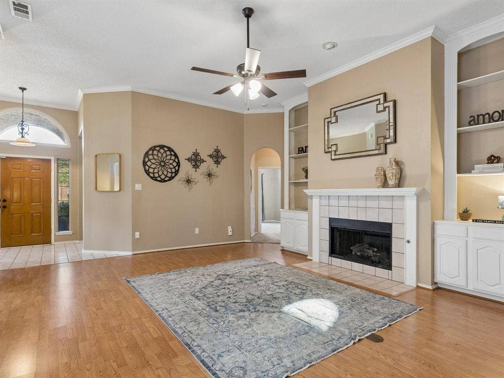 1008 E Grubb Drive, Mesquite, TX 75149 1008 E Grubb Drive, Mesquite, TX 75149